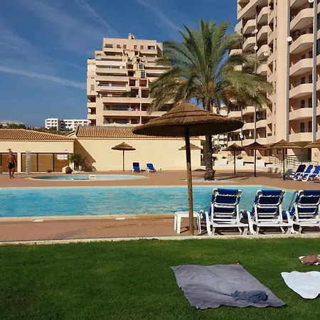 Apart In A Closed Condominium In Praia Rocha Beach 펜션 *